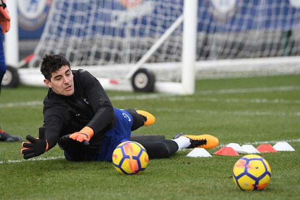 Conte trầm tư, lo sợ West Brom 'đá' ghế - Bóng Đá