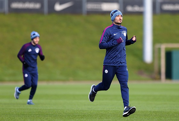 Không khí sân tập Man City sau thất bại trước Wigan - Bóng Đá