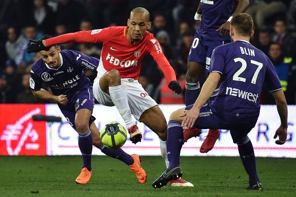 Hàng thải Arsenal ghi bàn quyết định, Monaco đánh rơi 3 điểm đáng tiếc - Bóng Đá