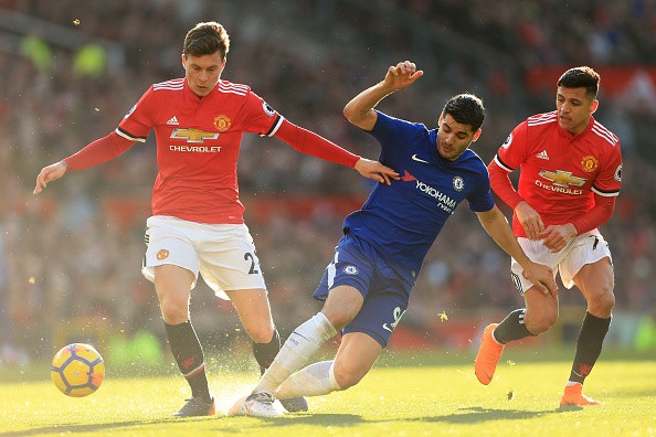 Ngày Morata thất bại hoàn toàn trước Lukaku - Bóng Đá