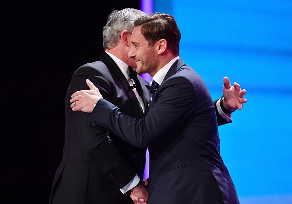 Huyền thoại của những huyền thoại, Totti được vinh danh tại 'Oscar thể thao' - Bóng Đá