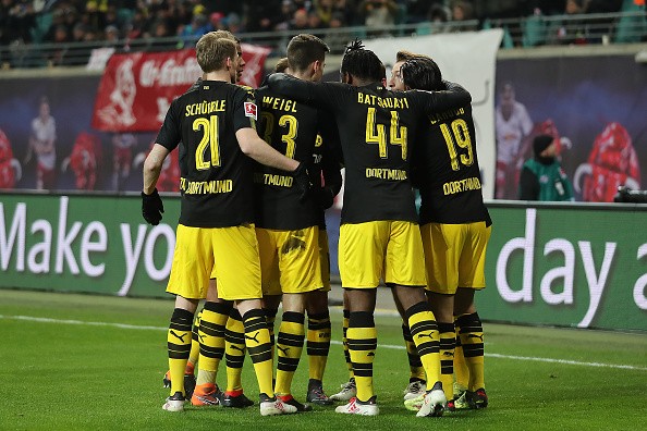 Ghi bàn 3 trận liên tiếp, Reus giúp Dortmund thoát thua - Bóng Đá