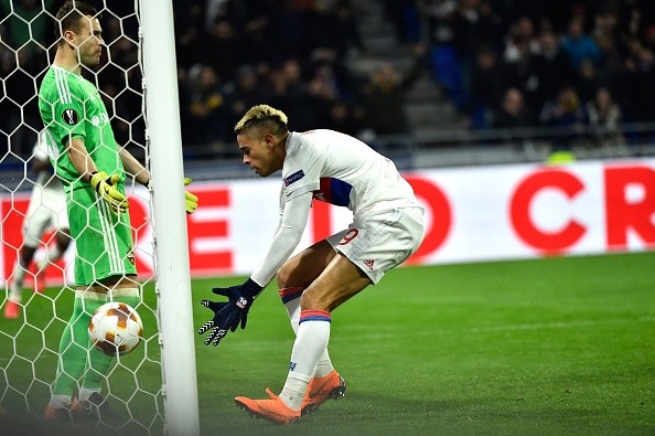 Thua sốc trên sân nhà, Lyon ngậm ngùi chia tay Europa League - Bóng Đá
