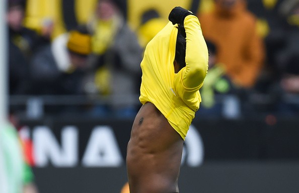 Batshuayi lại nổ súng, Dortmund giữ chắc vị trí thứ 3 - Bóng Đá