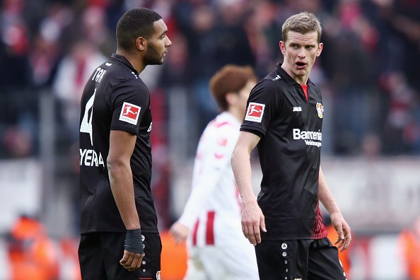 Thua sốc đội bét bảng, Leverkusen bị đá khỏi top 4 - Bóng Đá