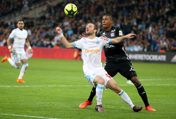 Hy vọng Champions League của Lyon 'sống dậy' từ những giọt máu của Depay - Bóng Đá