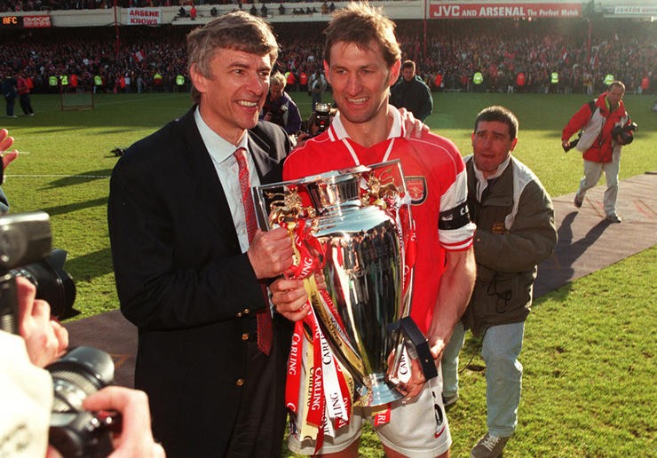 Top 10 cái tên bán vé hàng đầu Premier League những năm 1990 - Bóng Đá
