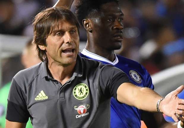Conte tự ti với Ferguson, Wenger - Bóng Đá