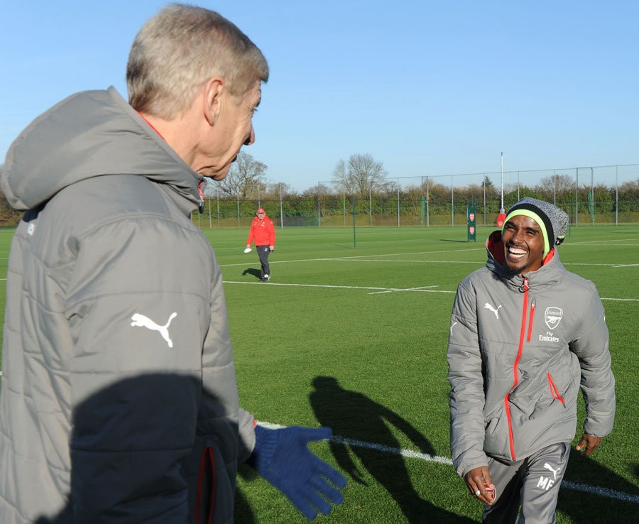 Arsenal đón vị khách quý trong buổi tập mới nhất - Bóng Đá