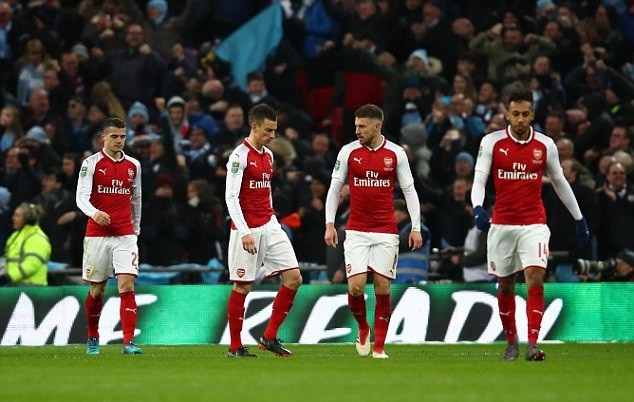 Martin Keown: Triều đại của Wenger nên chấm dứt  - Bóng Đá