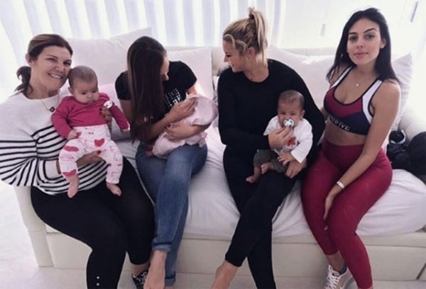 5 lý do khiến Ronaldo nên cưới gấp mỹ nữ Georgina  - Bóng Đá
