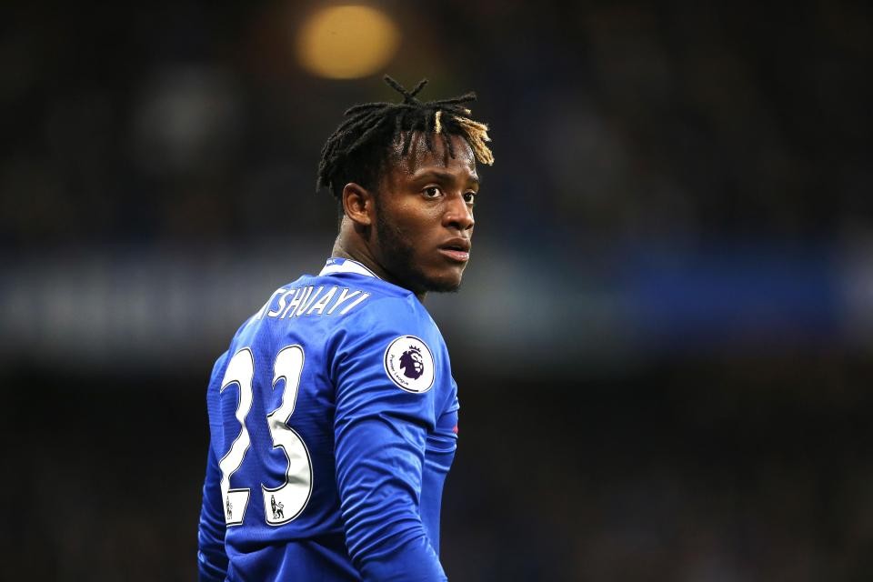 Batshuayi sợ không thể đào tẩu khỏi Chelsea - Bóng Đá