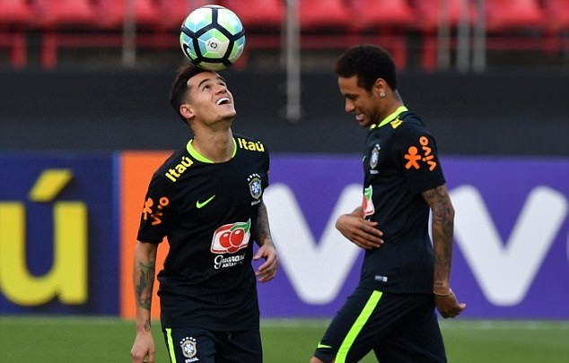 Ảnh tập luyện Brazil - Bóng Đá