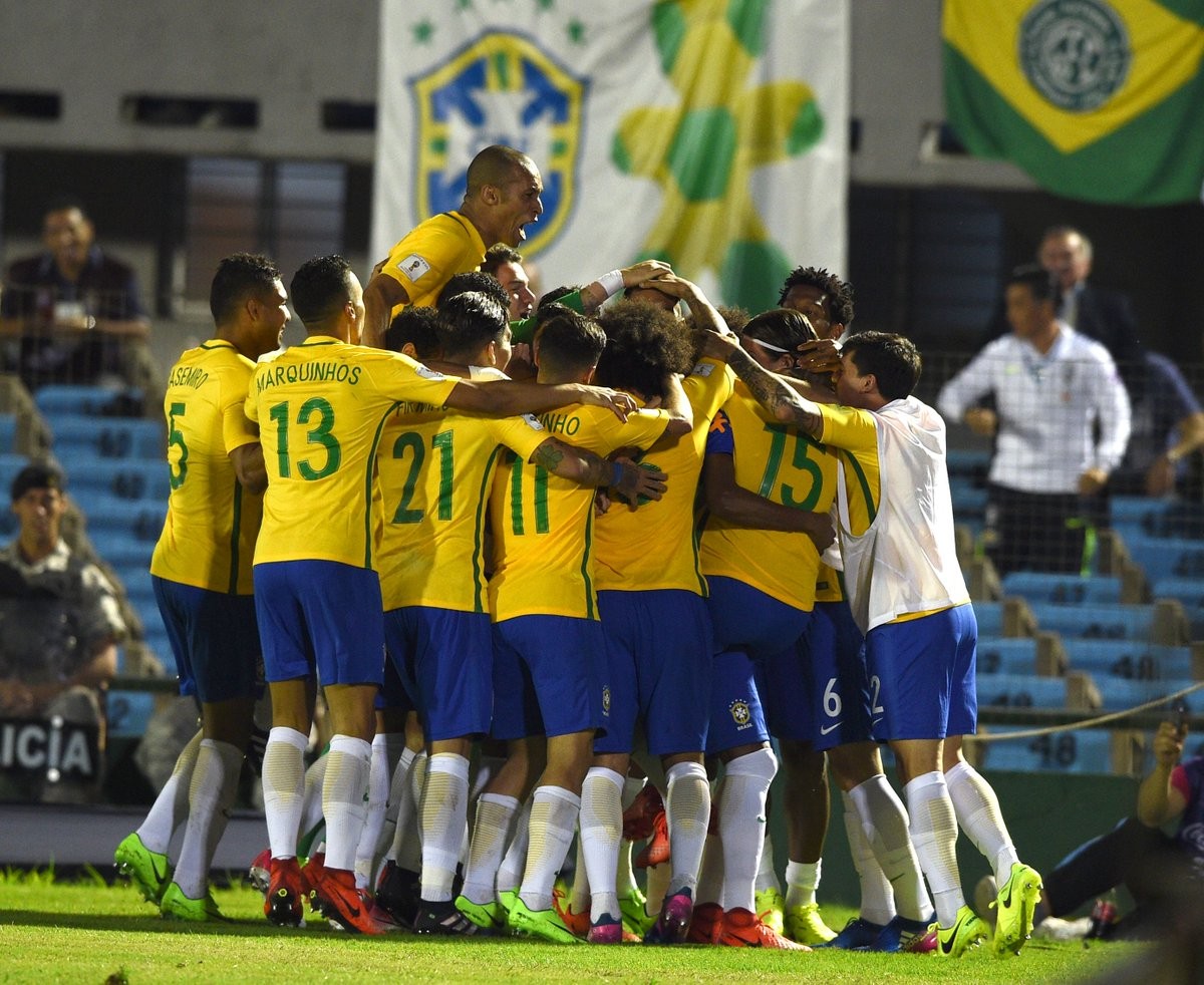 Hủy diệt Uruguay, Brazil sở hữu phong độ ấn tượng - Bóng Đá