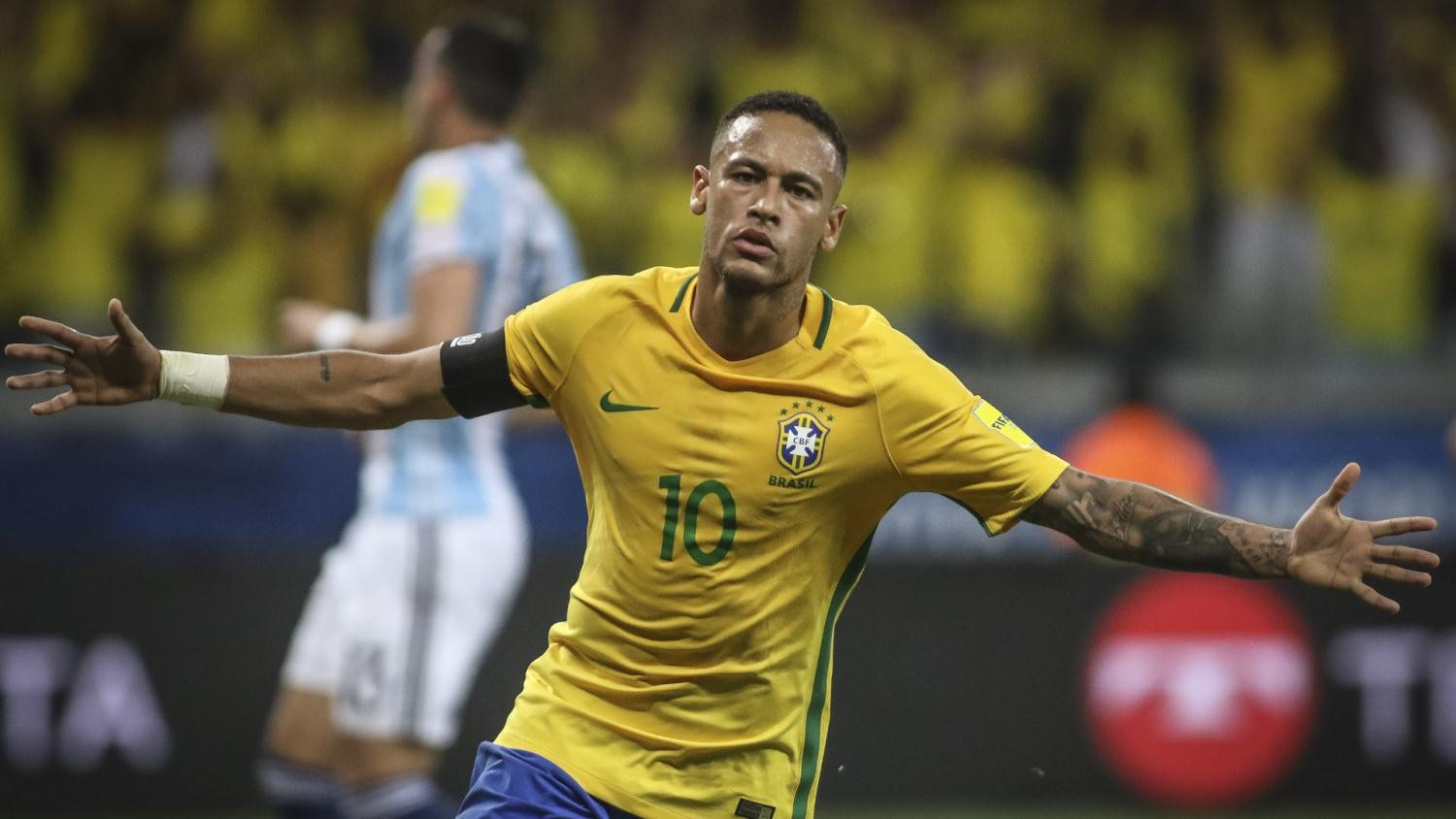 chi-hai-nam-nua-neymar-se