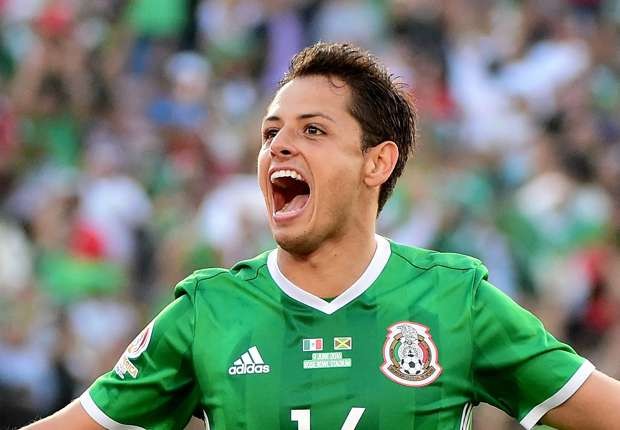 Nổ súng, Chicharito sánh ngang huyền thoại Mexico - Bóng Đá