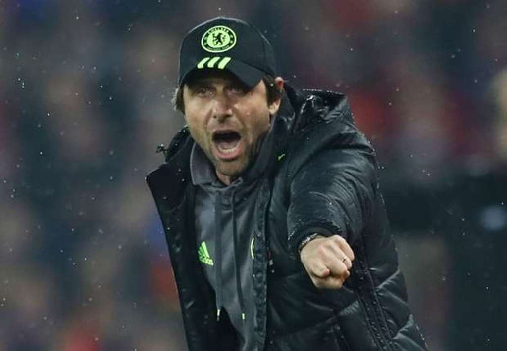 HLV Conte vẫn còn ám ảnh bởi thất bại thảm hại trước Arsenal - Bóng Đá