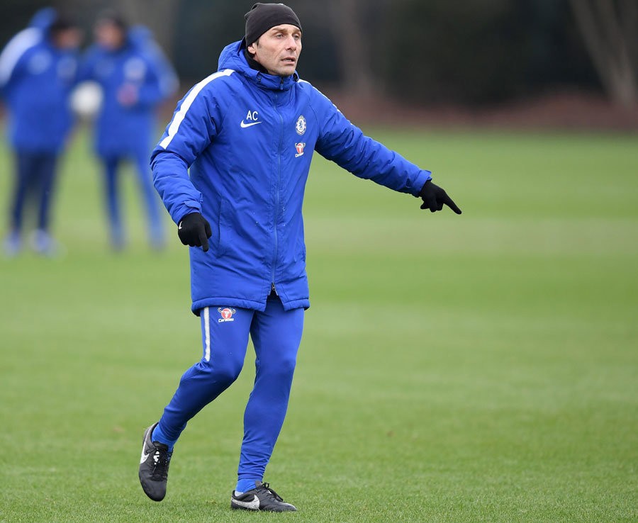 Chelsea tập luyện - Bóng Đá