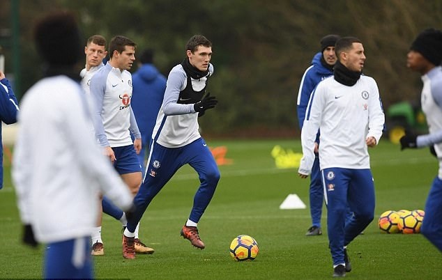 Chelsea tập luyện - Bóng Đá