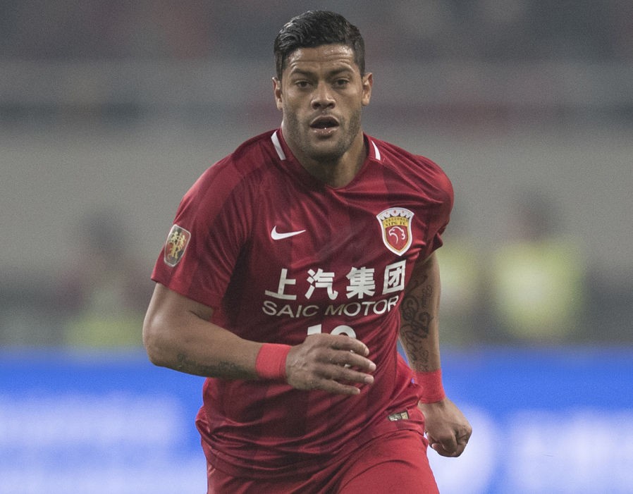 10 cầu thủ hưởng lương cao nhất thế giới: Sanchez tận thứ 4 - Bóng Đá