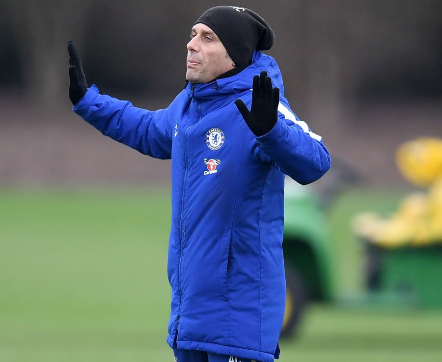 Chelsea tập luyện - Bóng Đá