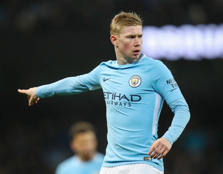 10 danh thủ từng chơi bóng cho cả Mourinho và Guardiola - Bóng Đá
