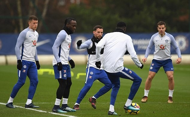Chelsea tập luyện - Bóng Đá