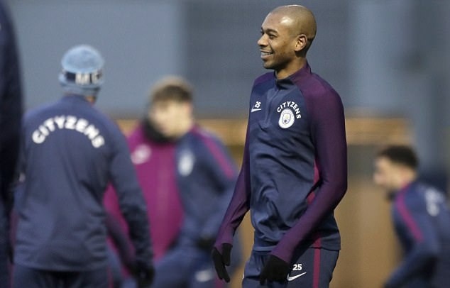 Man City tập luyện - Bóng Đá