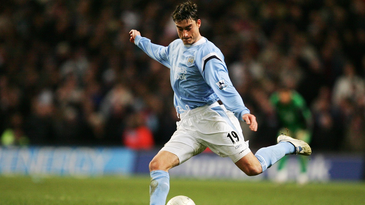 14 cầu thủ từng khoác áo cả Man City và Liverpool - Bóng Đá