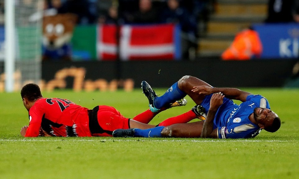 Leicester 3-0 Huddersfield - Bóng Đá