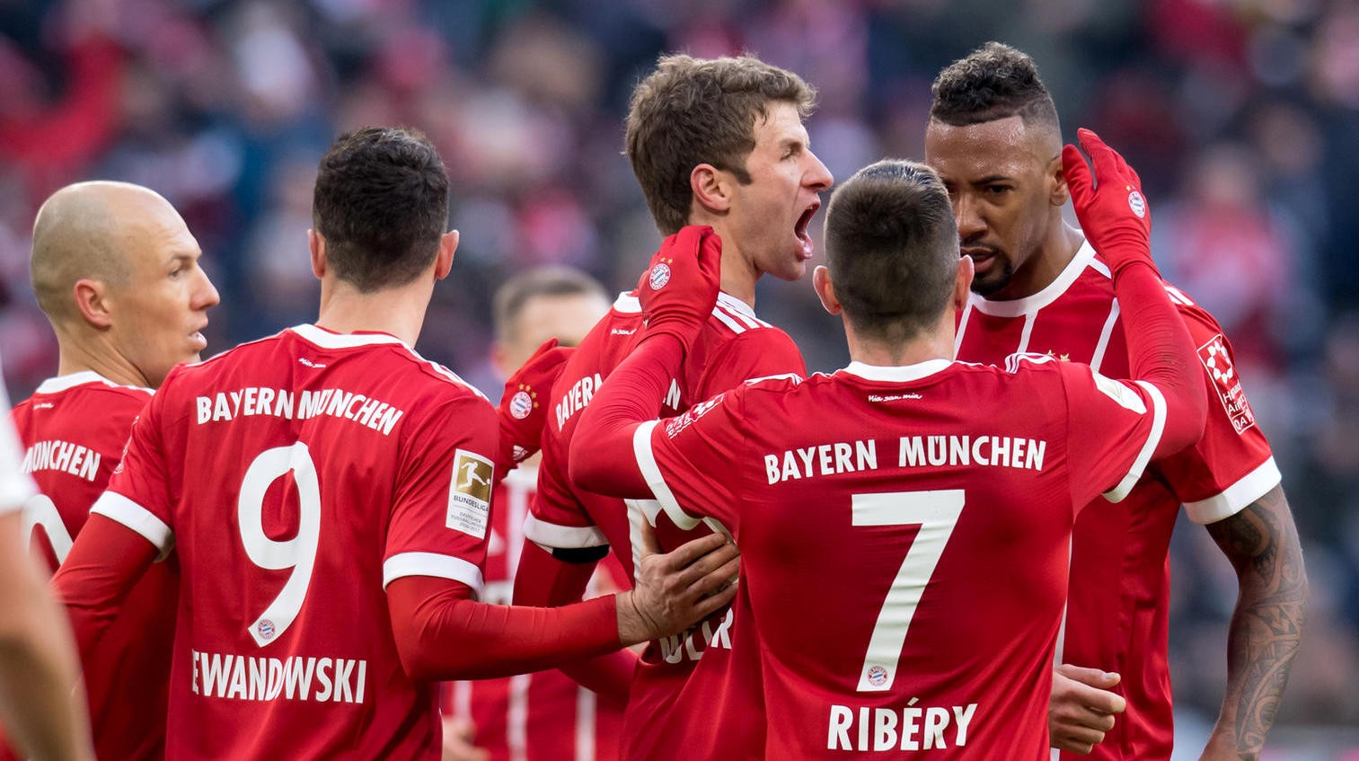 Bayern 4-2 Bremen - Bóng Đá