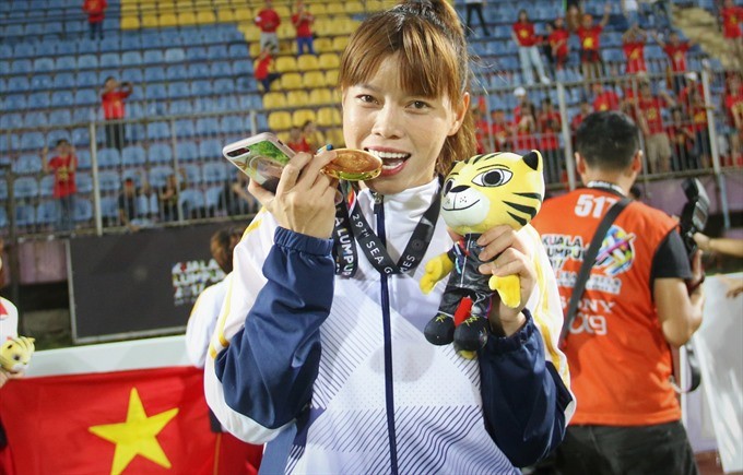 Bóng vàng nữ 2017, gọi tên Kiều Chinh - Bóng Đá