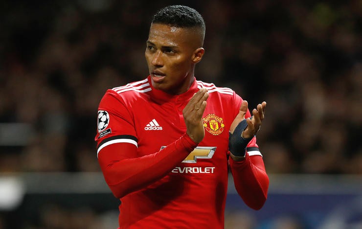 Xuyên không thăm lại đội hình Man United thưở Pogba vẫn 'em chưa 18' - Bóng Đá