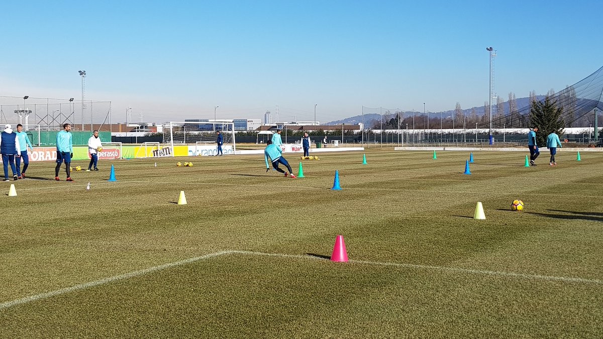 Juventus tập luyện - Bóng Đá