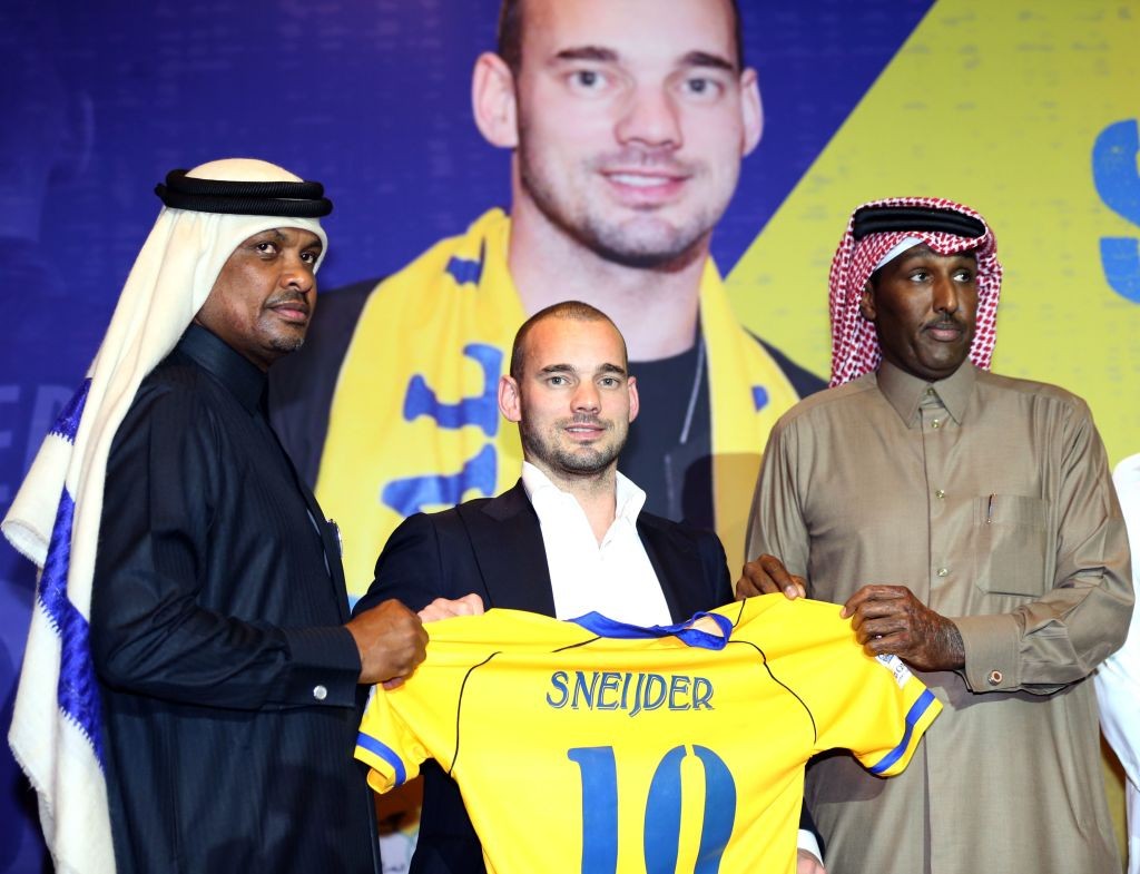 Sneijder CHÍNH THỨC dưỡng già ở Trung Đông - Bóng Đá