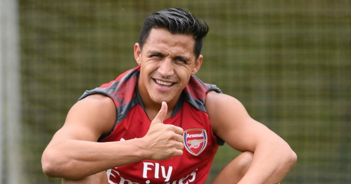 CỰC NÓNG: Alexis Sanchez vượt Ronaldo, nhận lương cực khủng tại M.U - Bóng Đá