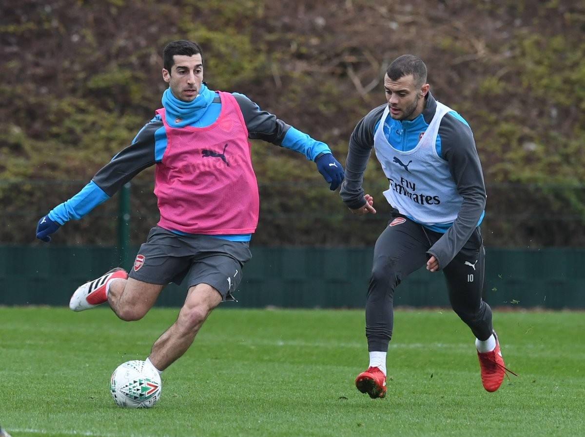 Henrikh Mkhitaryan mặc áo số 7, tập buổi đầu cùng Arsenal - Bóng Đá