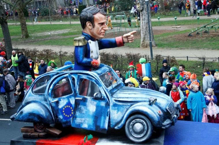  - Bóng Đá