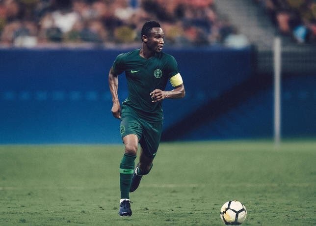 Đại bàng xanh Nigeria tung áo đấu World Cup 2018 cực chất - Bóng Đá