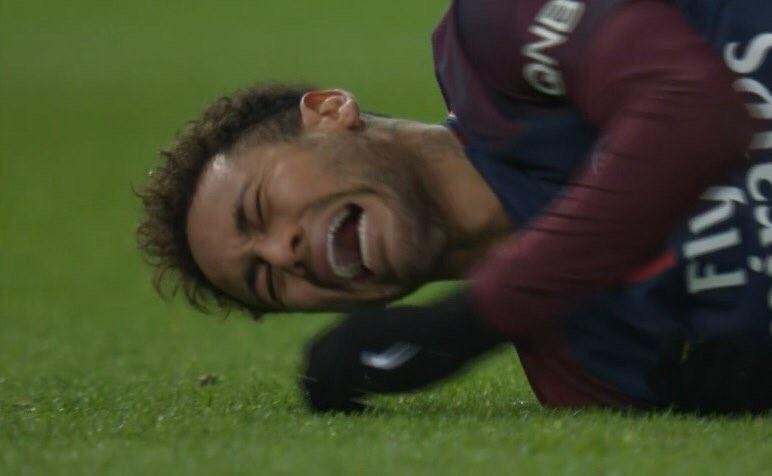 NÓNG: Neymar xong ca mổ, ấn định ngày trở lại - Bóng Đá