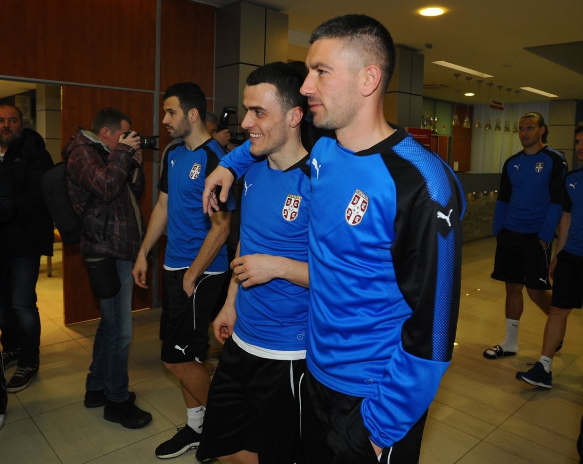 Phong độ cao, cựu sao Man City rạng rỡ nhận băng thủ quân Serbia - Bóng Đá