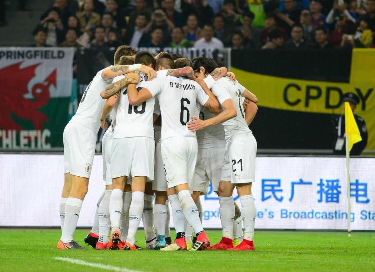 Cavani lại ghi bàn, Uruguay đăng quang trên đất Trung Quốc - Bóng Đá