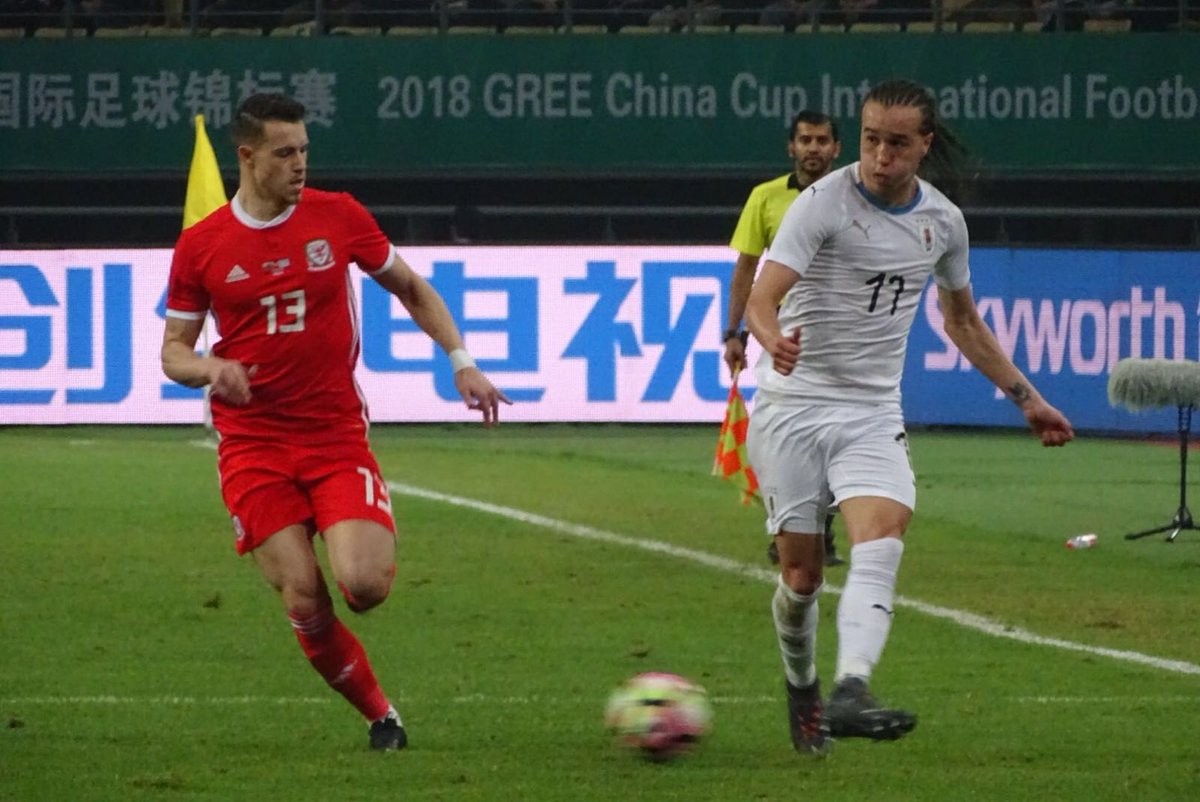 Cavani lại ghi bàn, Uruguay đăng quang trên đất Trung Quốc - Bóng Đá