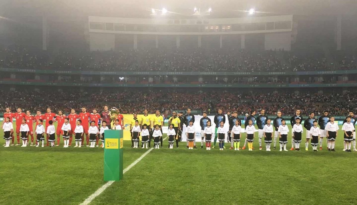 Cavani lại ghi bàn, Uruguay đăng quang trên đất Trung Quốc - Bóng Đá