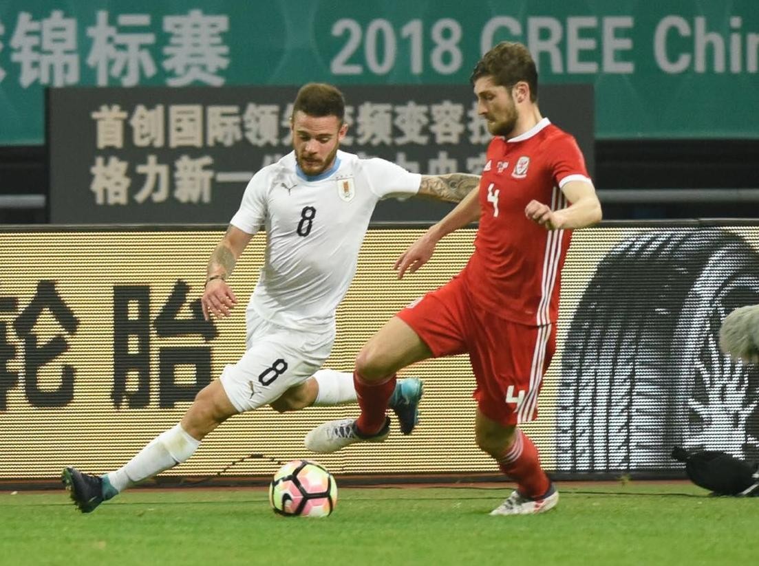Cavani lại ghi bàn, Uruguay đăng quang trên đất Trung Quốc - Bóng Đá
