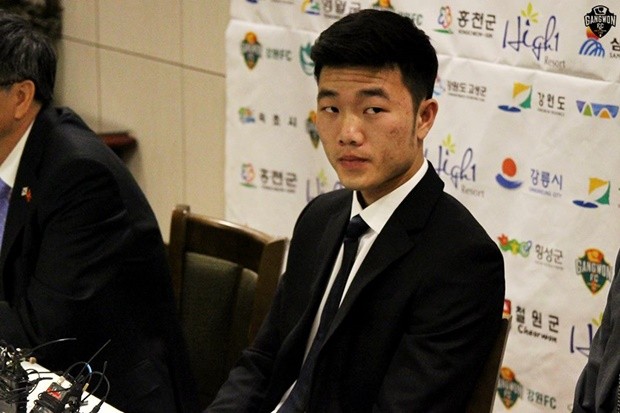 Những hình ảnh độc đáo của Xuân Trường ở Gangwon FC - Bóng Đá
