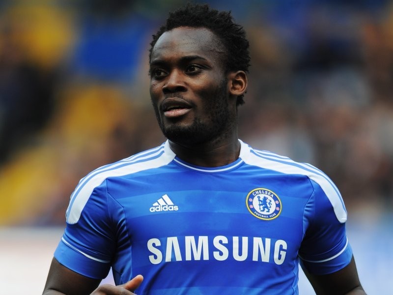 Huyền thoại Chelsea vung tiền mua đội bóng Ý - Bóng Đá