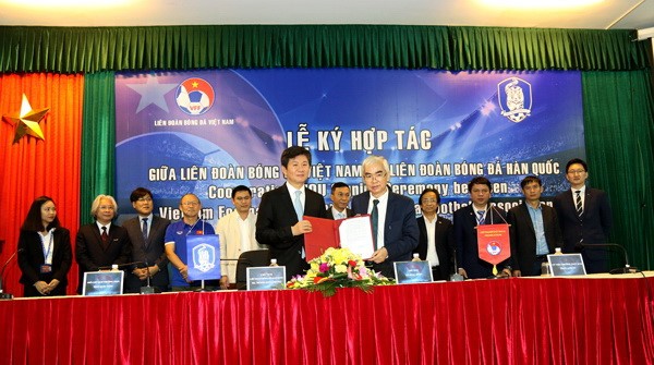  - Bóng Đá
