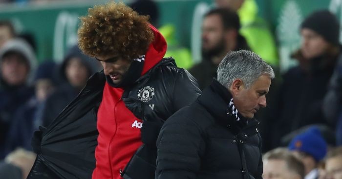 SỐC: Mourinho hứng trọn trái bóng từ Fellaini - Bóng Đá