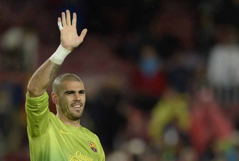 Victor Valdes – Chỉ còn những mùa nhớ - Bóng Đá
